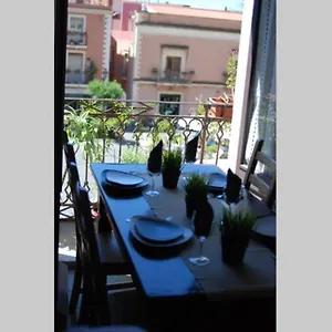 Casa Girolamo In Piazza Duomo Taormina